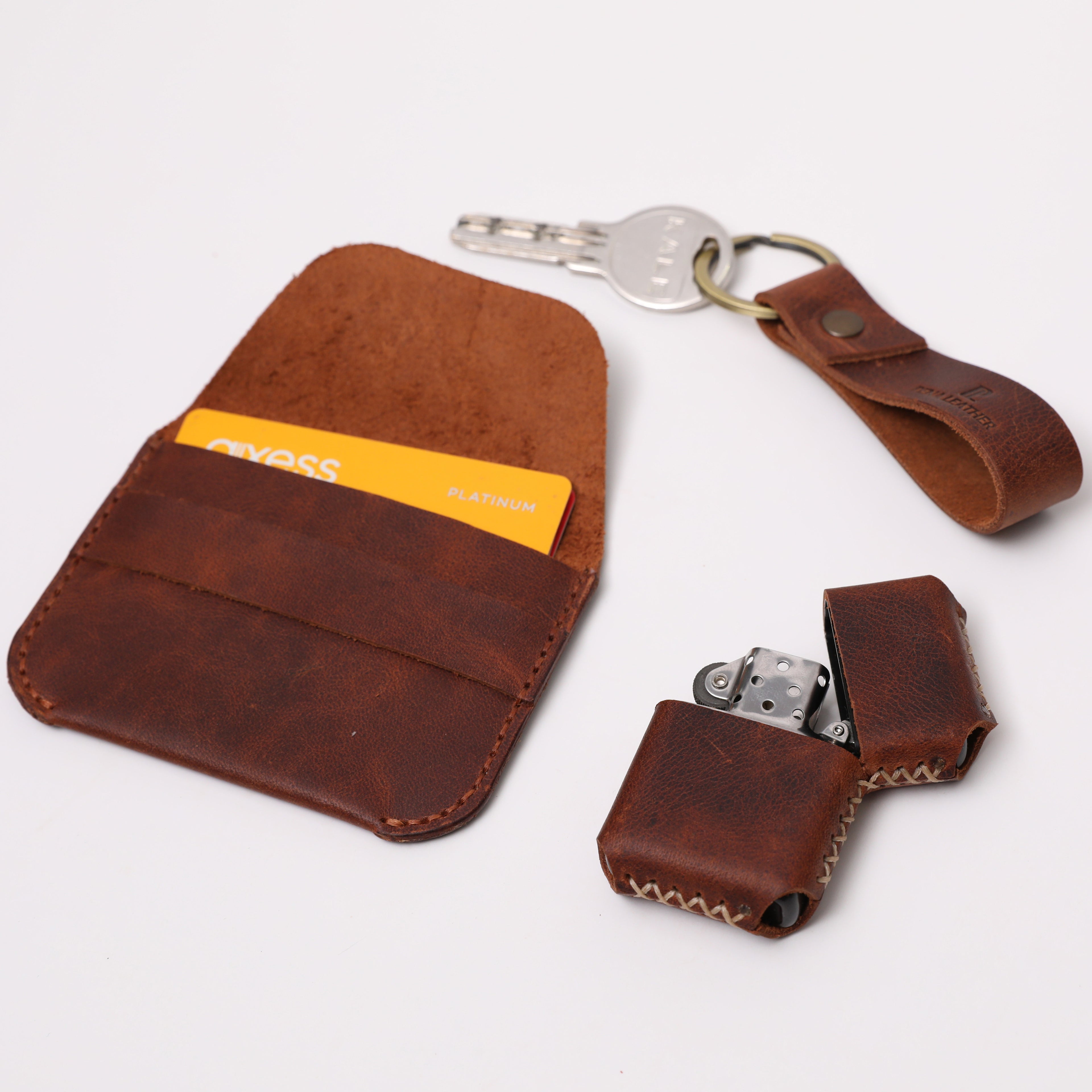 Kemerli Kartlık Anahtarlık Çakmak Hediye Seti