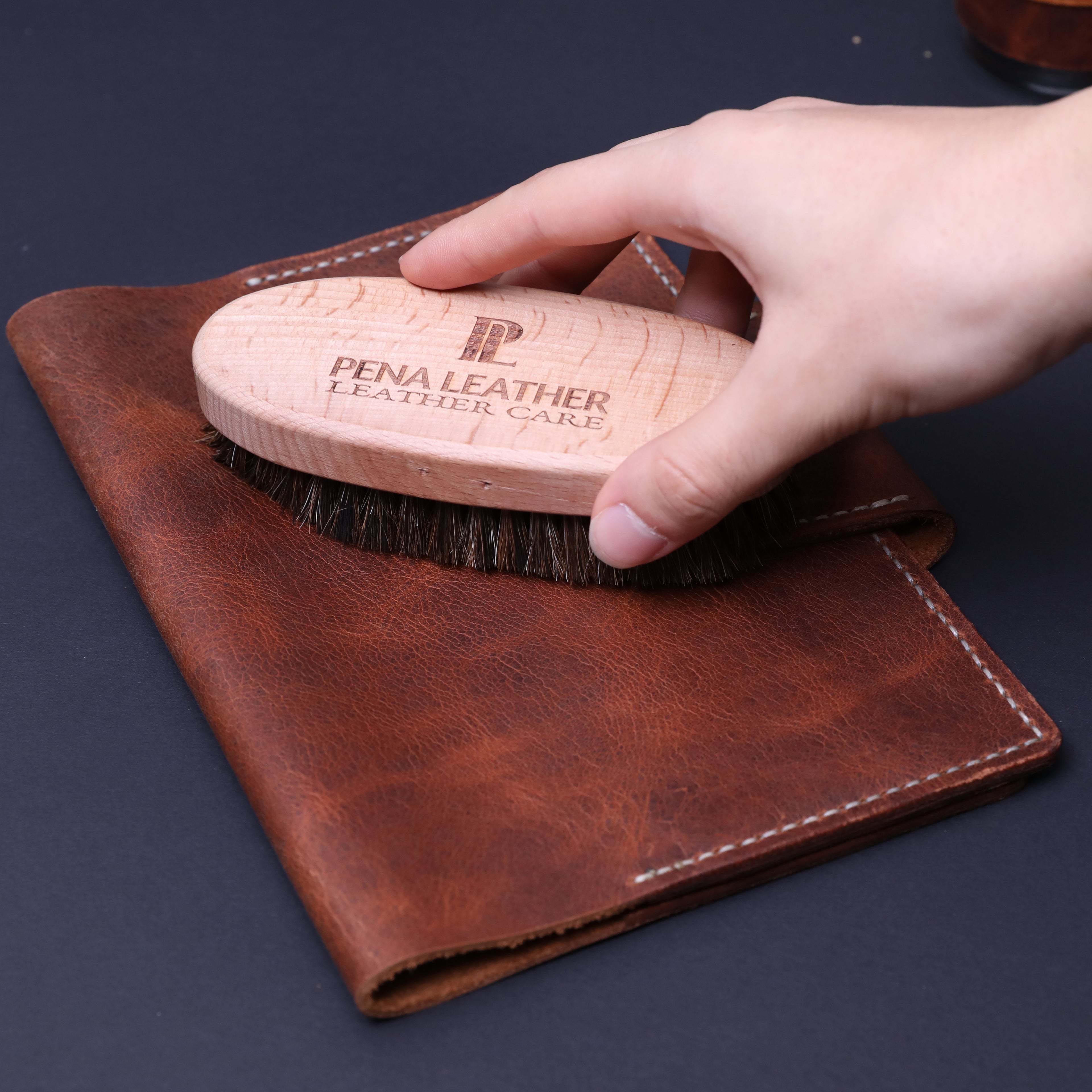 Pena Deri Bakım Fırçası