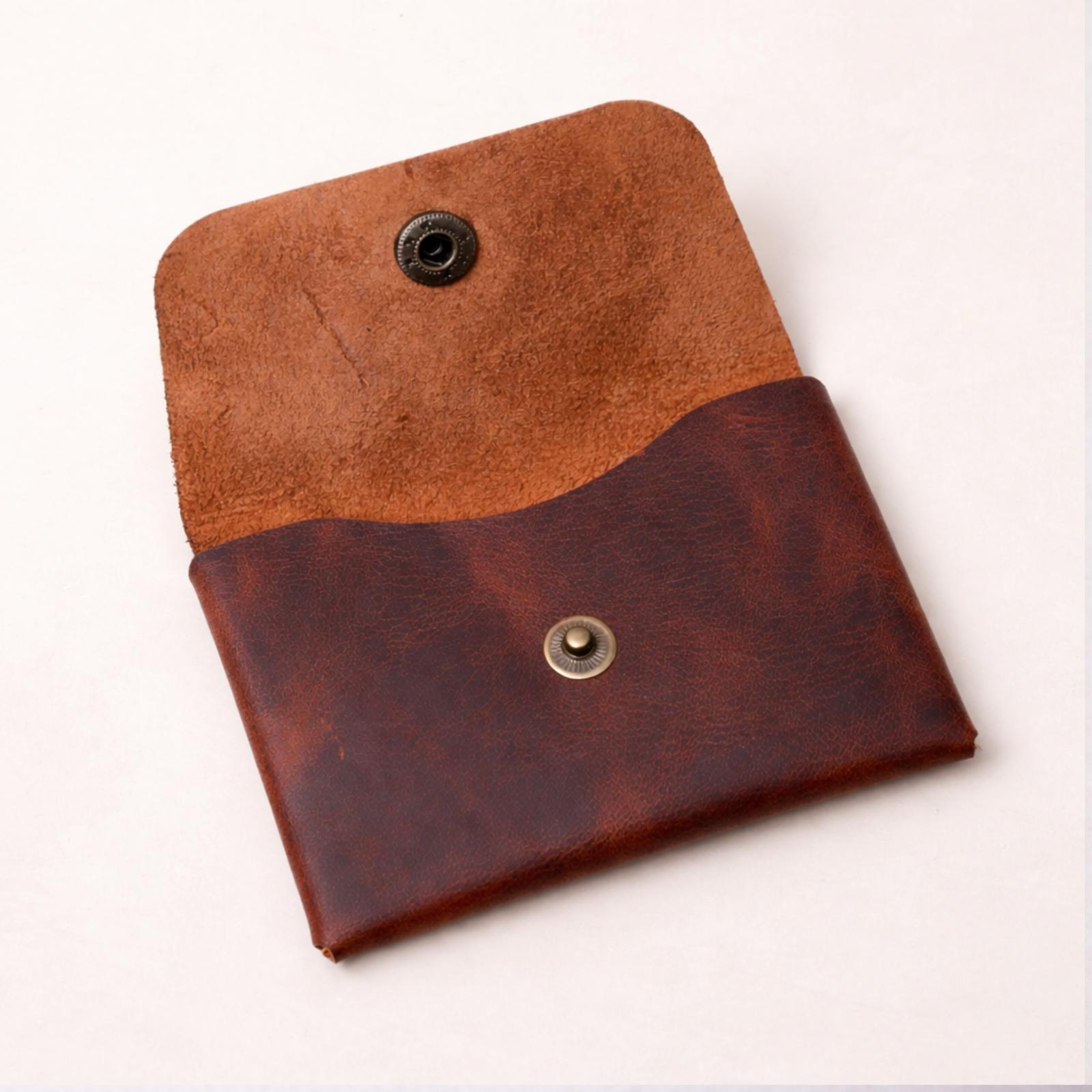 Dikişsiz Deri Kartlık